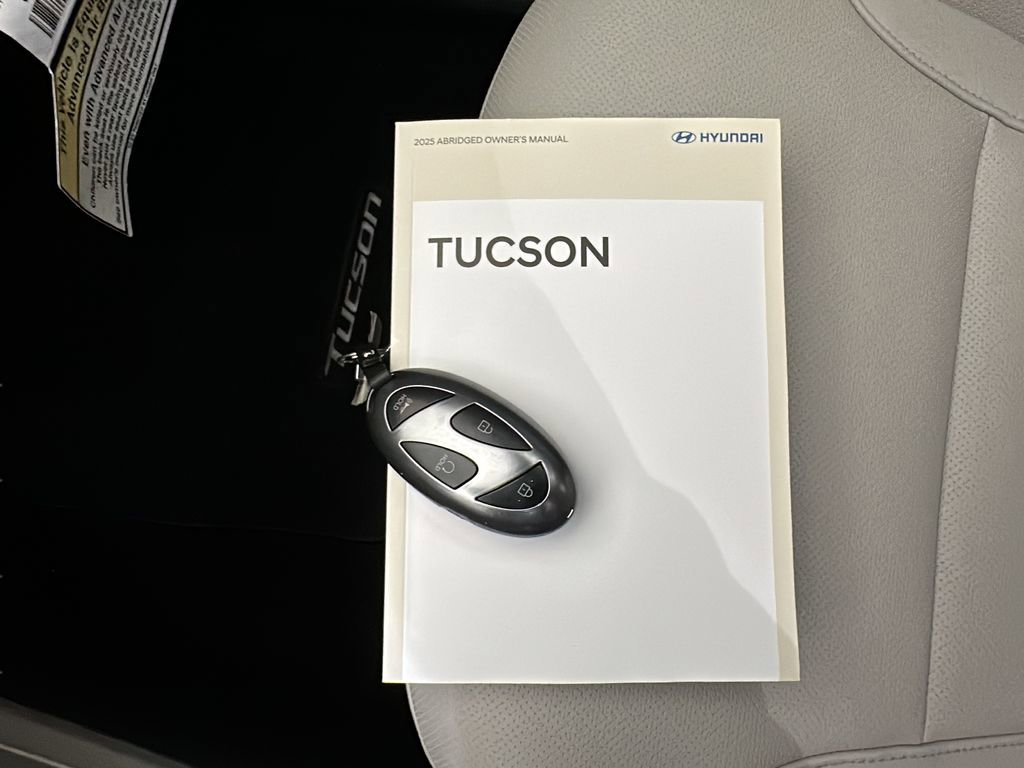 Certified 2025 Hyundai Tucson SEL image 29