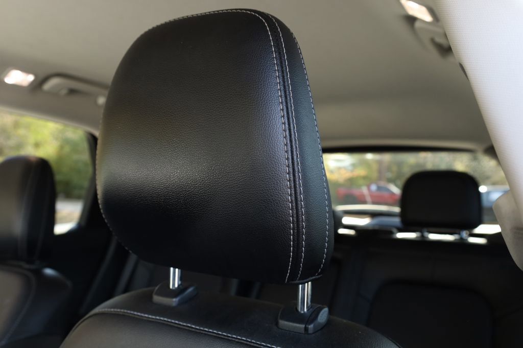 Used 2022 Ford Escape SEL w/ Technology Package image 22