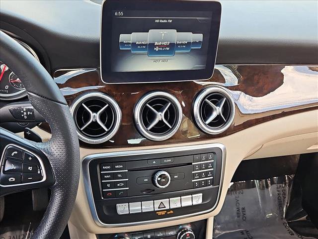 Used 2018 Mercedes-Benz CLA 250 image 14