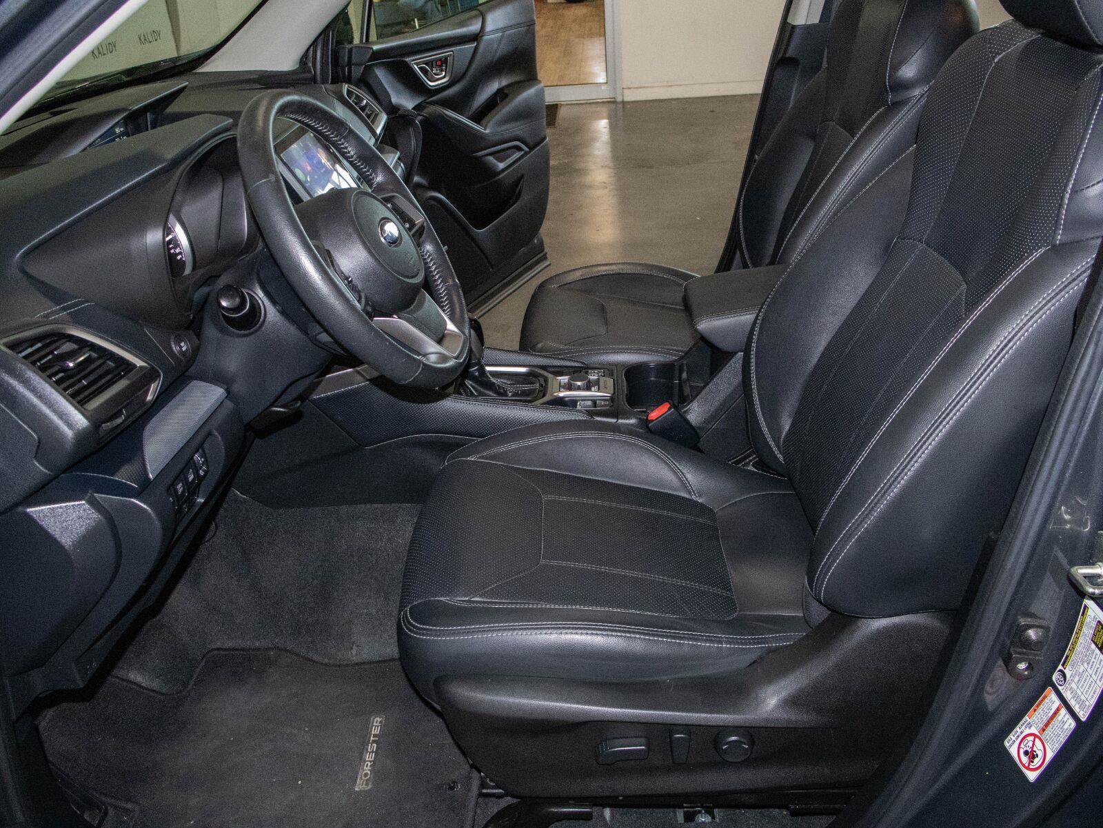 Used 2020 Subaru Forester Limited AWD/4WD image 8