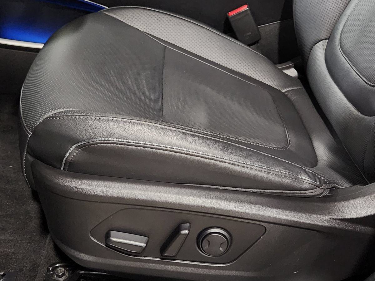 Used 2023 Hyundai Tucson Limited w/ Cargo Package FWD image 43