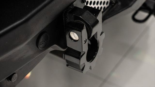 Used 2025 Jeep Gladiator Sport image 23