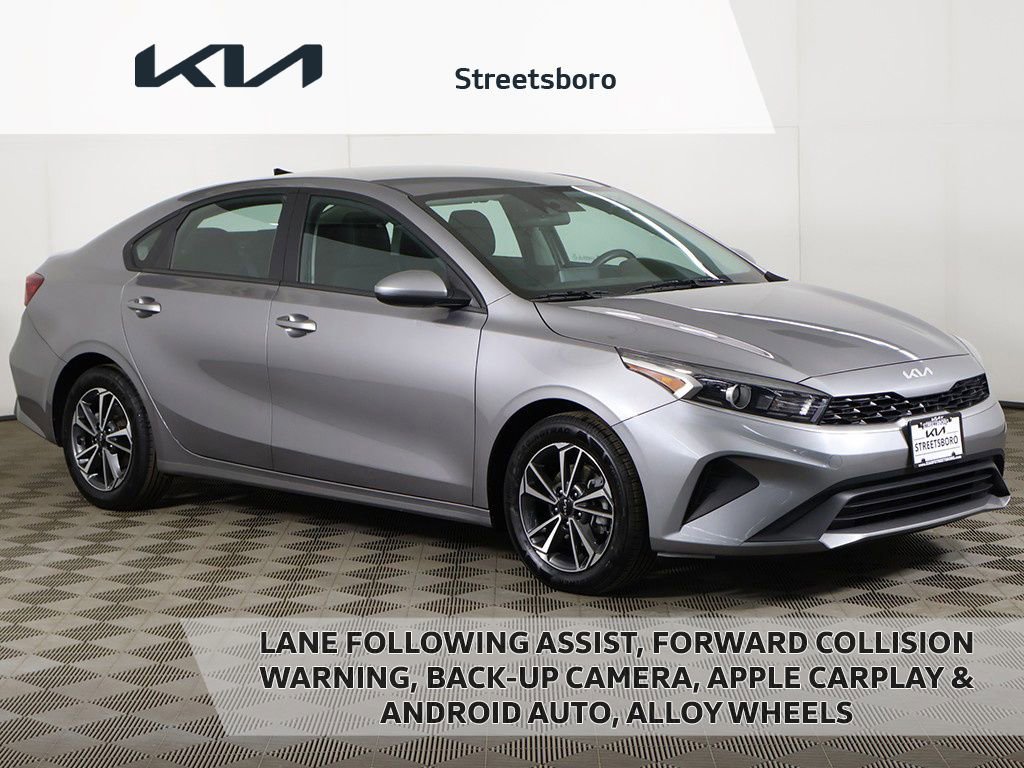 Used 2023 Kia Forte LXS FWD image 1
