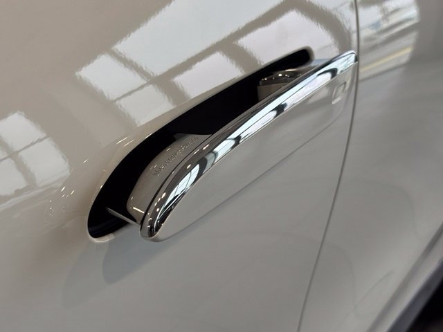Used 2027 Mercedes-Benz CLA 350 image 8