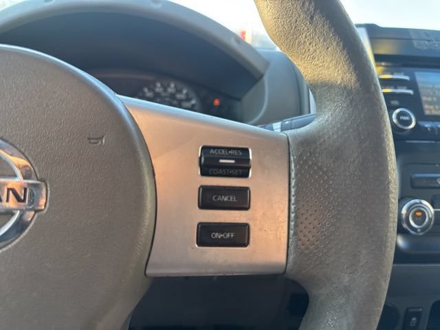 Used 2014 Nissan Frontier SV RWD image 21