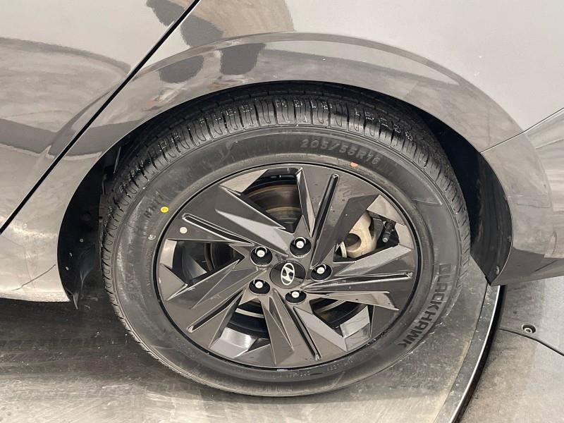Used 2021 Hyundai Elantra SEL w/ Cargo Package image 44