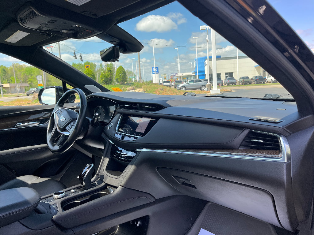 Used 2023 Cadillac XT5 Premium Luxury w/ Platinum Package AWD/4WD image 17