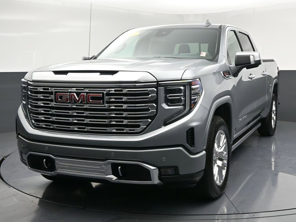 Used 2024 GMC Sierra 1500 Denali w/ Technology Package image 3