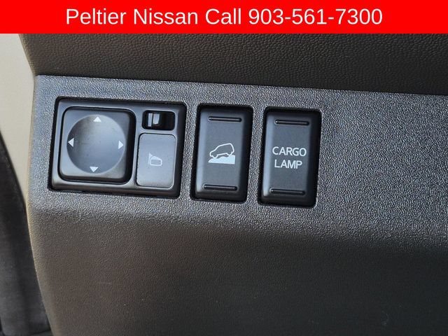 Used 2018 Nissan Frontier PRO-4X AWD/4WD image 25