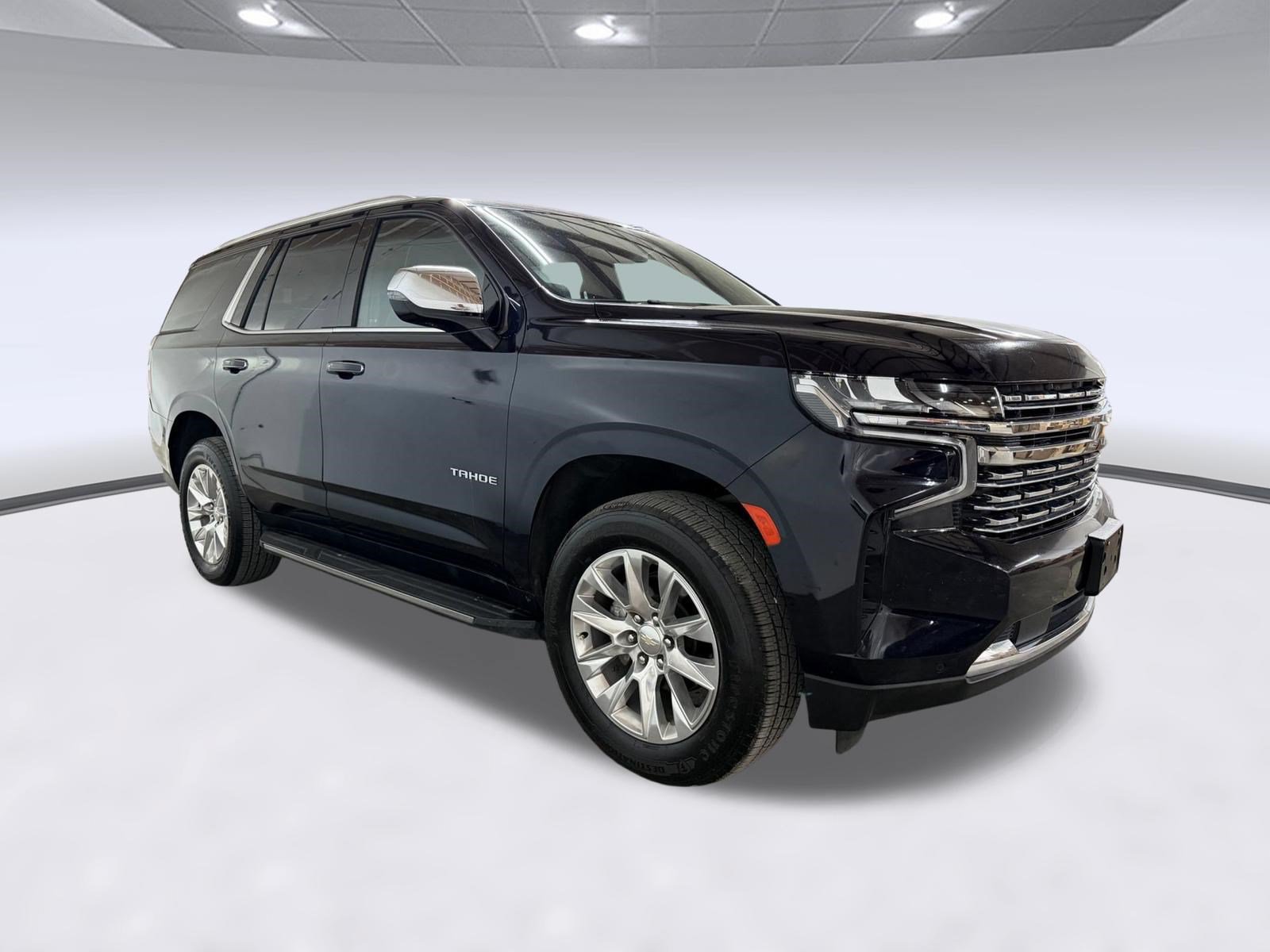 Used 2023 Chevrolet Tahoe Premier AWD/4WD image 7