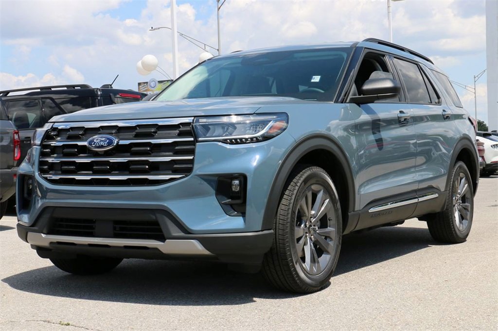 New 2025 Ford Explorer Active w/ Active Comfort Package
