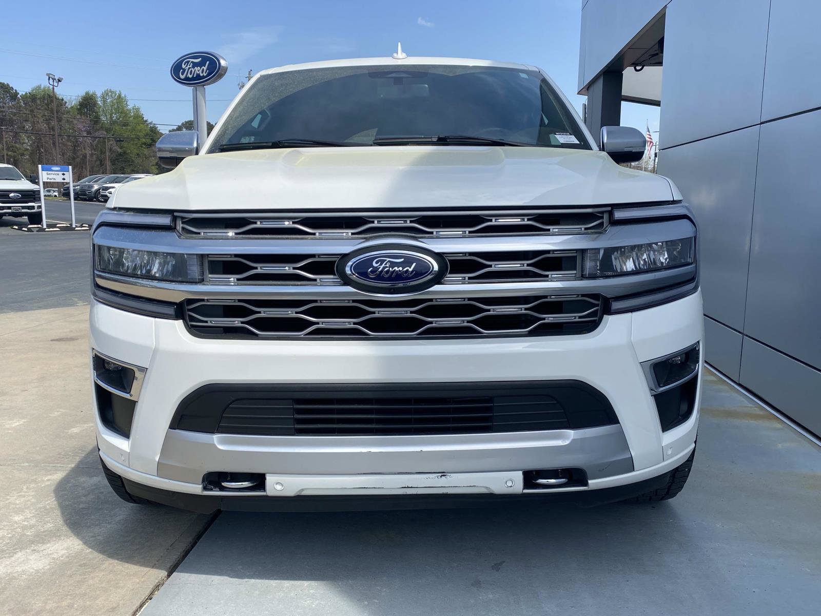 Used 2024 Ford Expedition Max Platinum AWD/4WD image 13