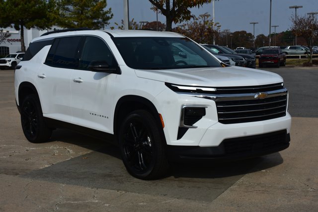 New 2026 Chevrolet Traverse LT w/ LPO, Floor Liner Package image 3