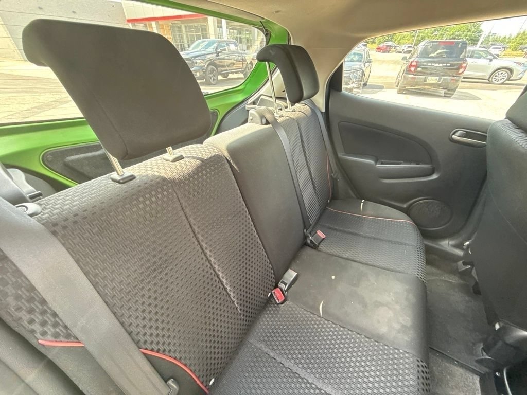 Used 2013 MAZDA MAZDA2 Touring FWD image 18