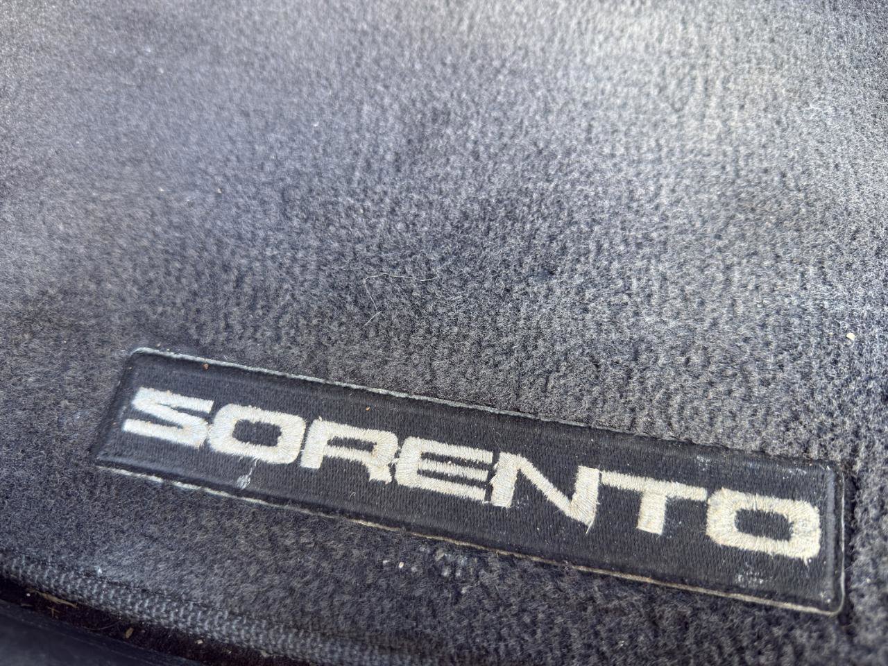 Used 2019 Kia Sorento AWD image 28