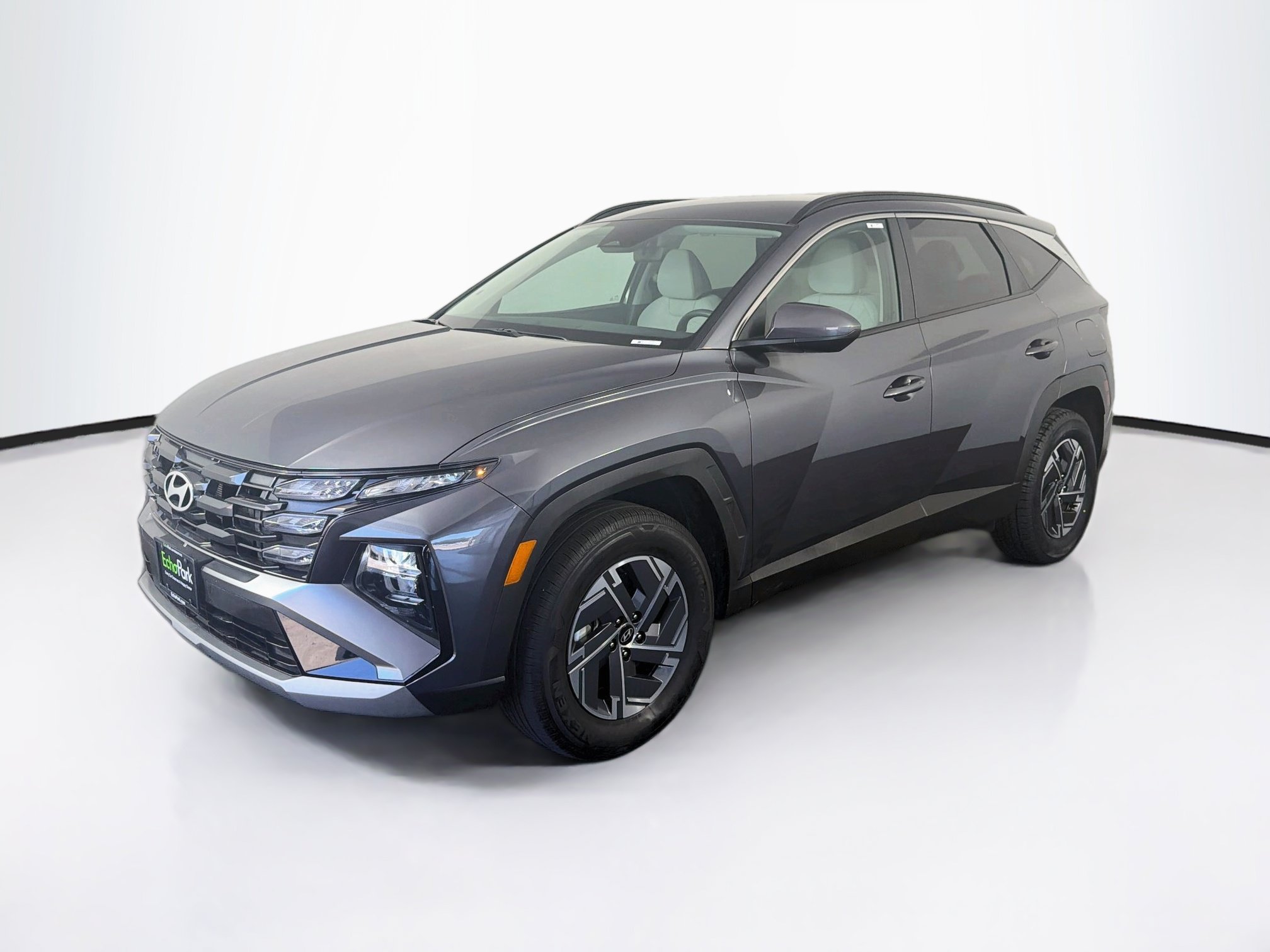 Used 2025 Hyundai Tucson Blue AWD/4WD image 3