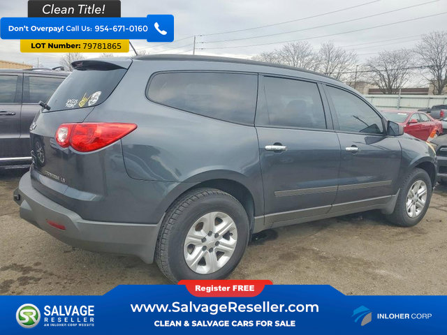 Used 2012 Chevrolet Traverse LS FWD image 4