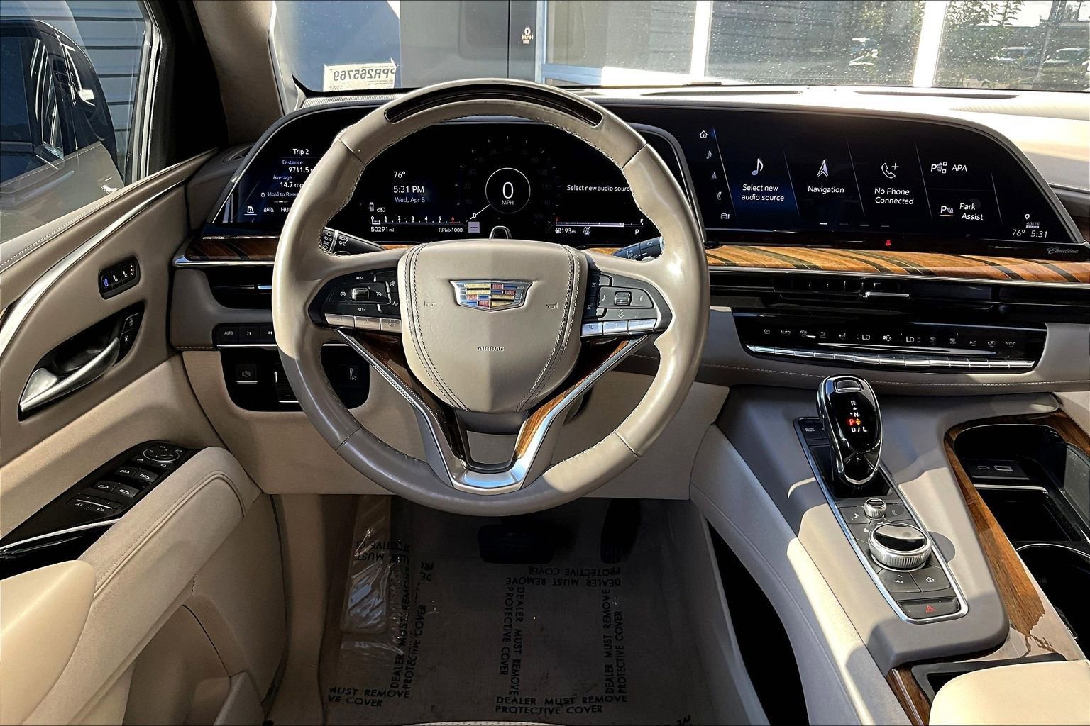 Used 2023 Cadillac Escalade Sport Platinum AWD/4WD image 5