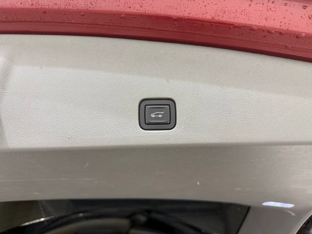 Certified 2023 Cadillac XT6 Premium Luxury AWD/4WD image 8