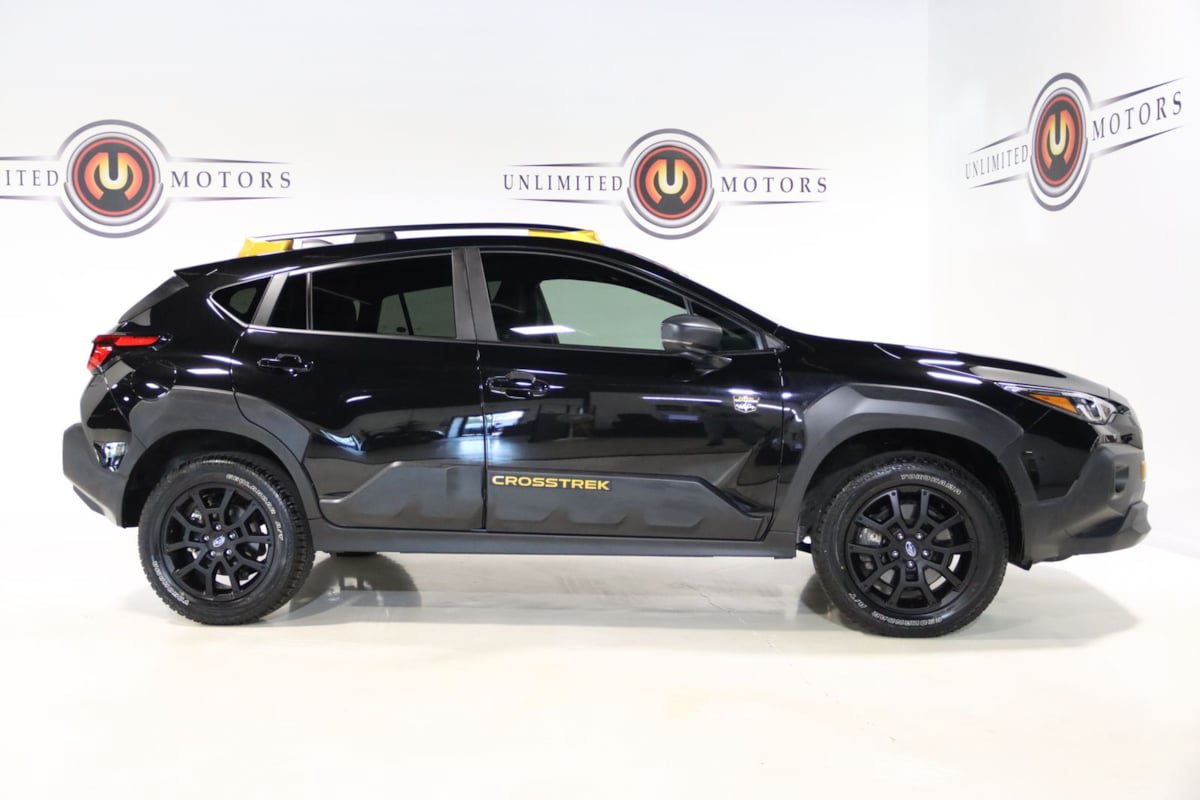 Used 2025 Subaru Crosstrek 2.5i Wilderness AWD/4WD image 5