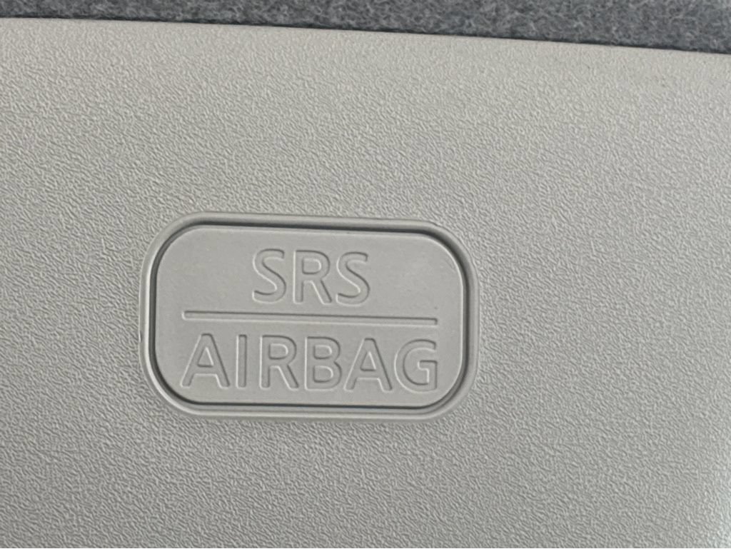 Used 2023 Nissan Kicks SV FWD image 28