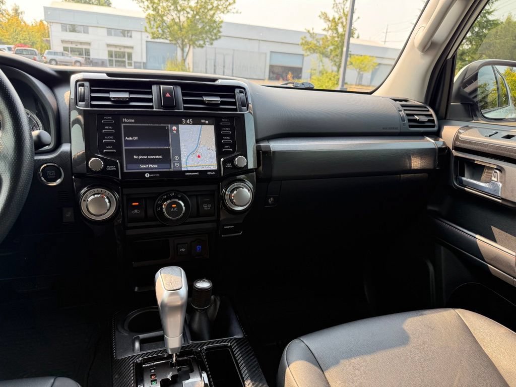Used 2023 Toyota 4Runner TRD Off-Road Premium w/ Moonroof Package AWD/4WD image 25