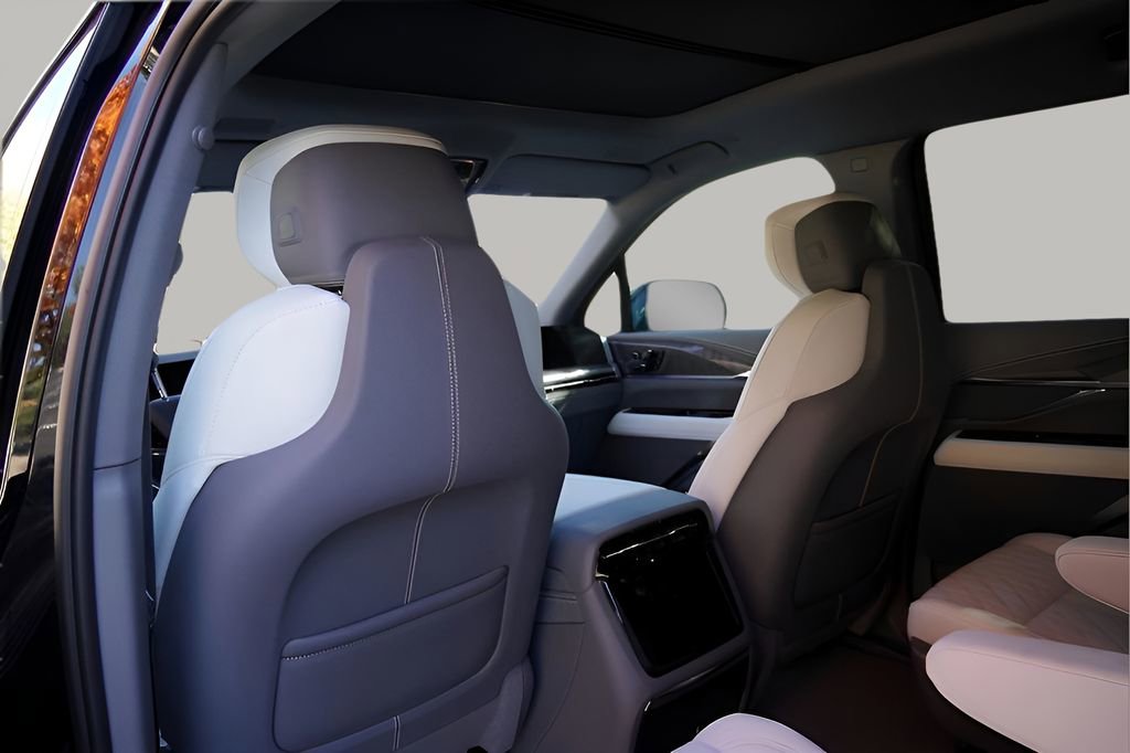 New 2026 Cadillac Escalade IQL Sport 1 image 29