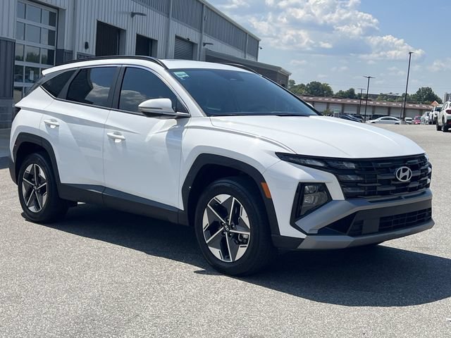 Certified 2025 Hyundai Tucson SEL AWD/4WD image 15