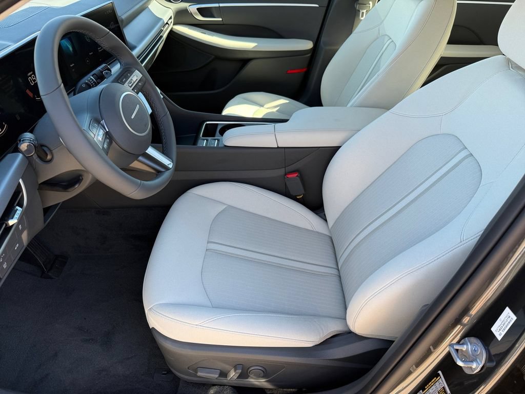 New 2026 Hyundai Sonata SEL FWD image 10