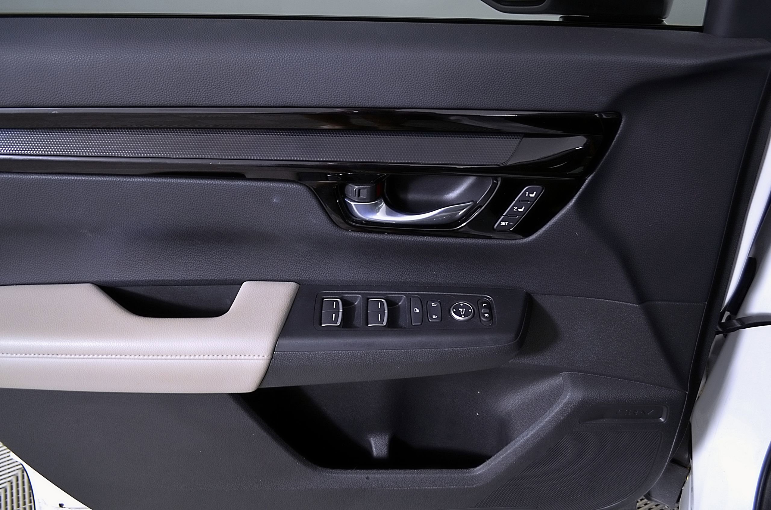 Used 2024 Honda CR-V EX-L image 16