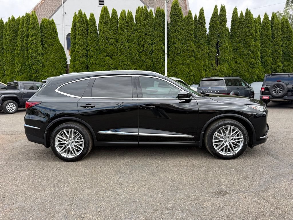 Used 2023 Acura MDX SH-AWD w/ Advance Package image 11