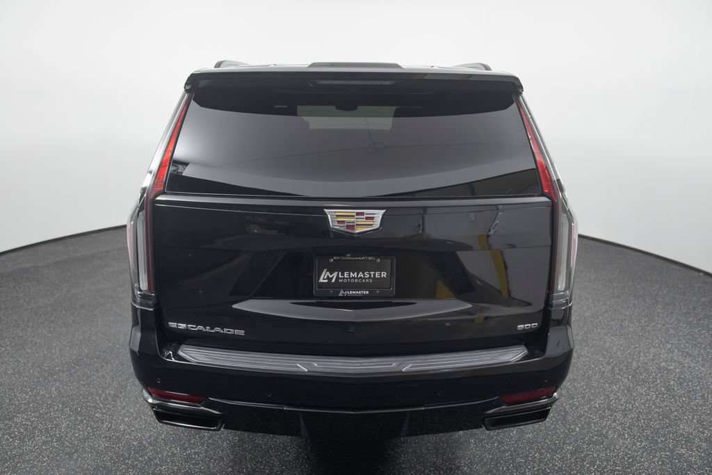 Used 2022 Cadillac Escalade Sport Platinum w/ Heavy-Duty Trailer Package AWD/4WD image 15