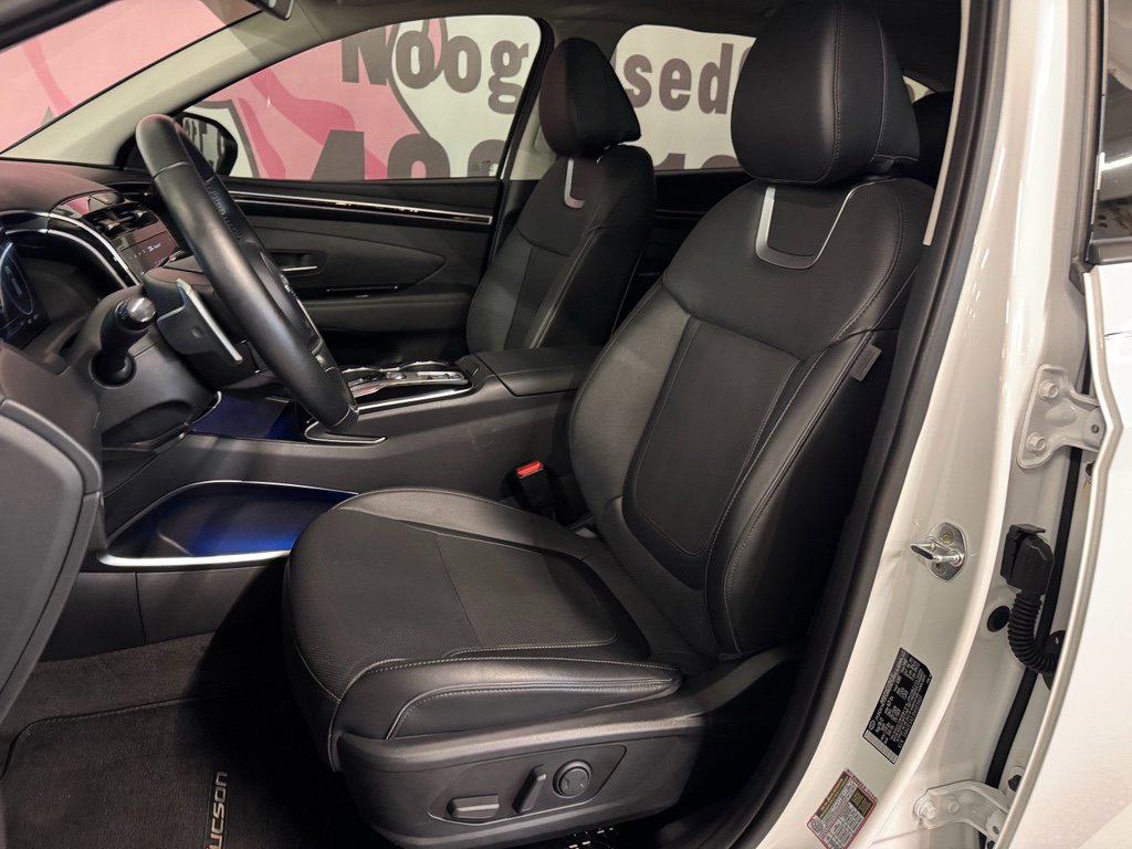 Used 2022 Hyundai Tucson Limited w/ Cargo Package image 17
