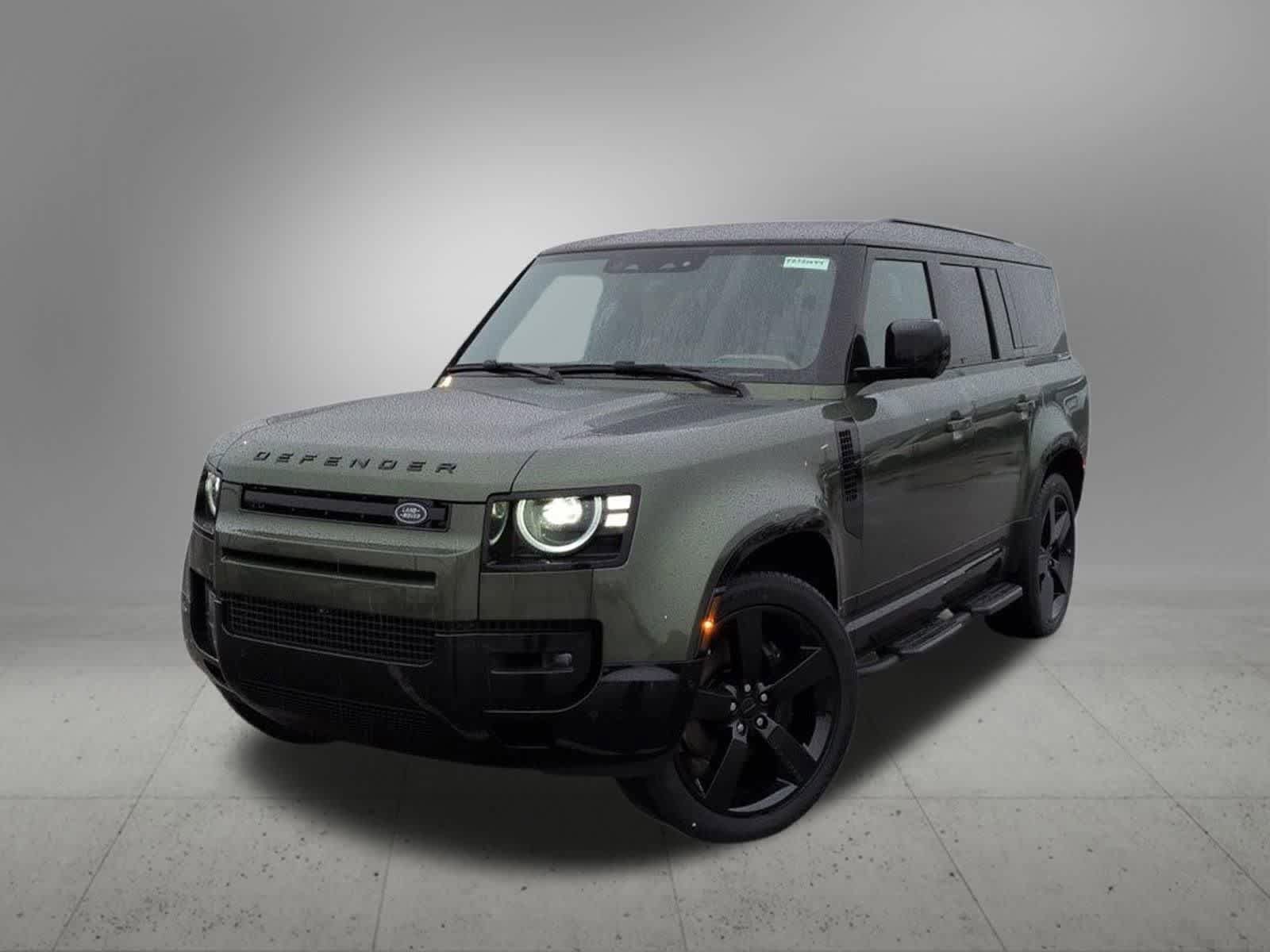 New 2026 Land Rover Defender 130 X-Dynamic SE image 1
