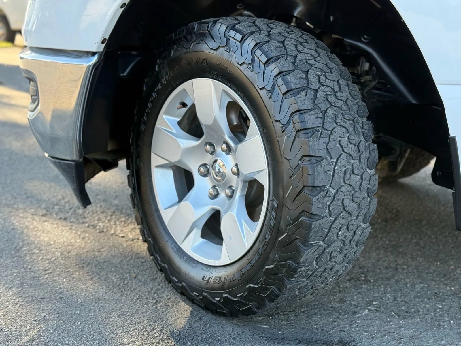 Used 2020 RAM 1500 Big Horn AWD/4WD image 13