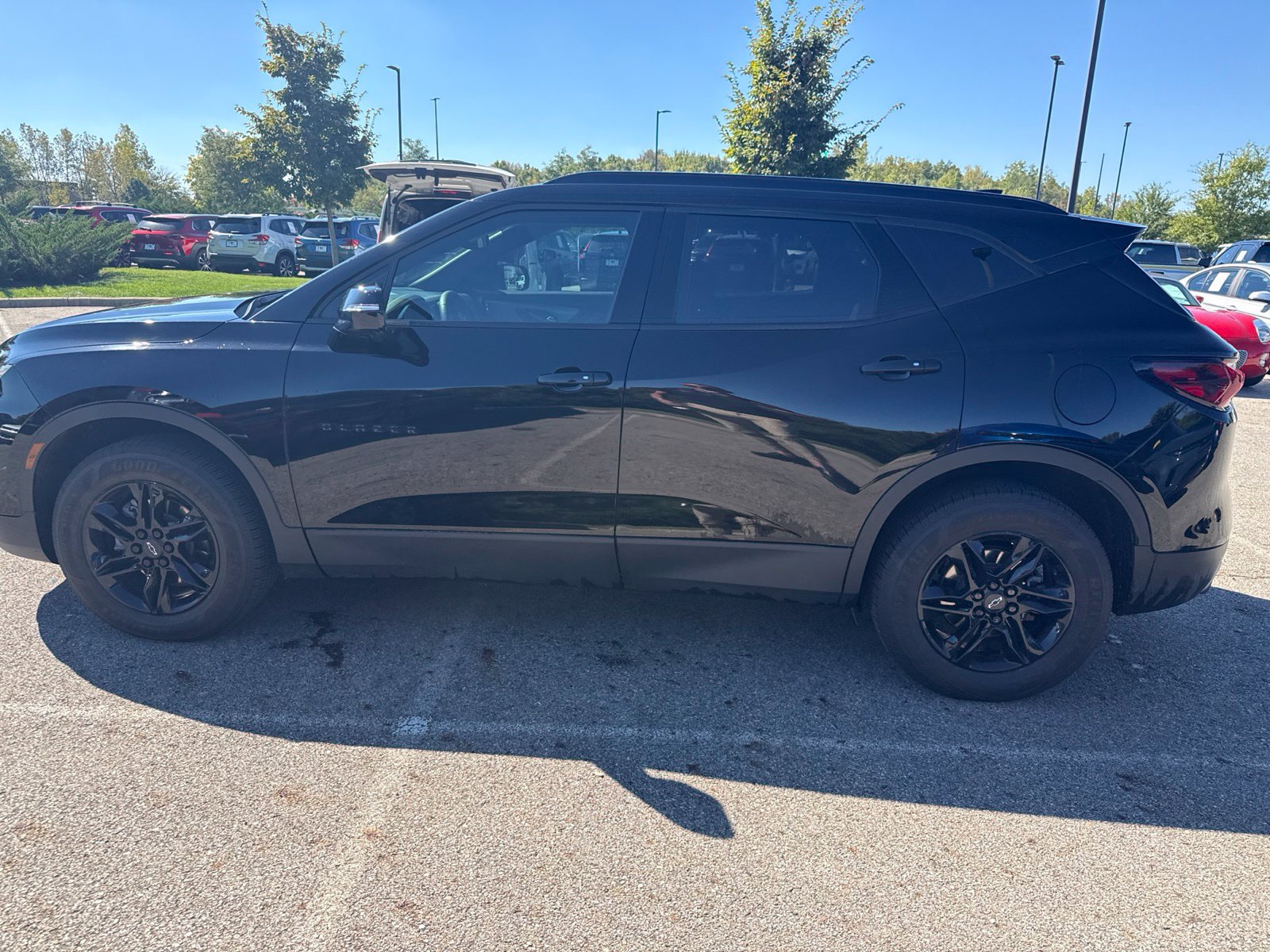 Used 2022 Chevrolet Blazer LT FWD image 8