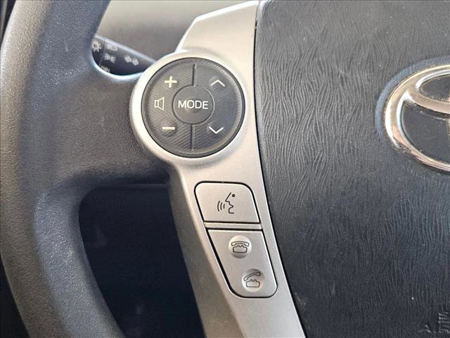 Used 2014 Toyota Prius V Three image 11