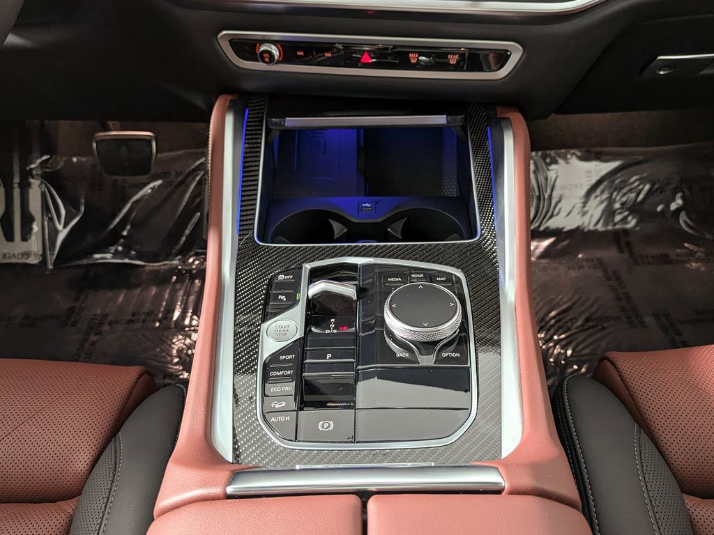 Used 2026 BMW X6 M60i image 40