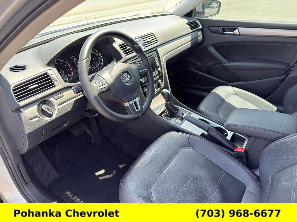 Used 2014 Volkswagen Passat 1.8T SE FWD image 20