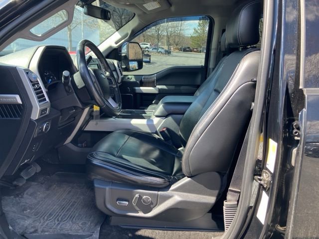 Used 2017 Ford F250 Lariat w/ Chrome Package AWD/4WD image 8
