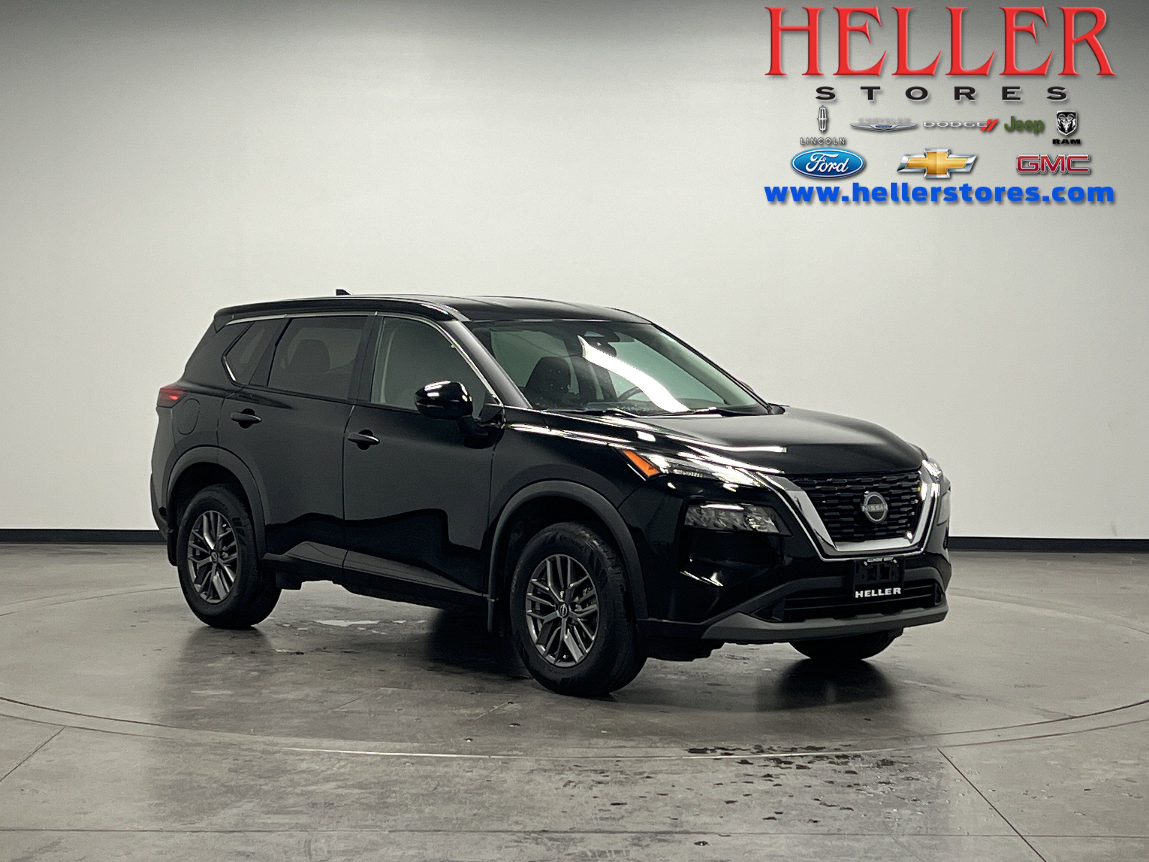 Used 2023 Nissan Rogue S