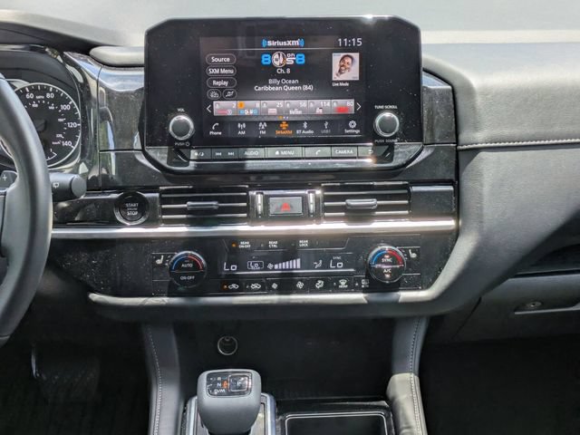 Used 2025 Nissan Pathfinder SV FWD image 22