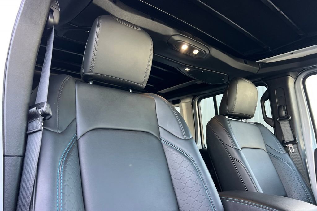 Used 2024 Jeep Wrangler High Altitude image 16