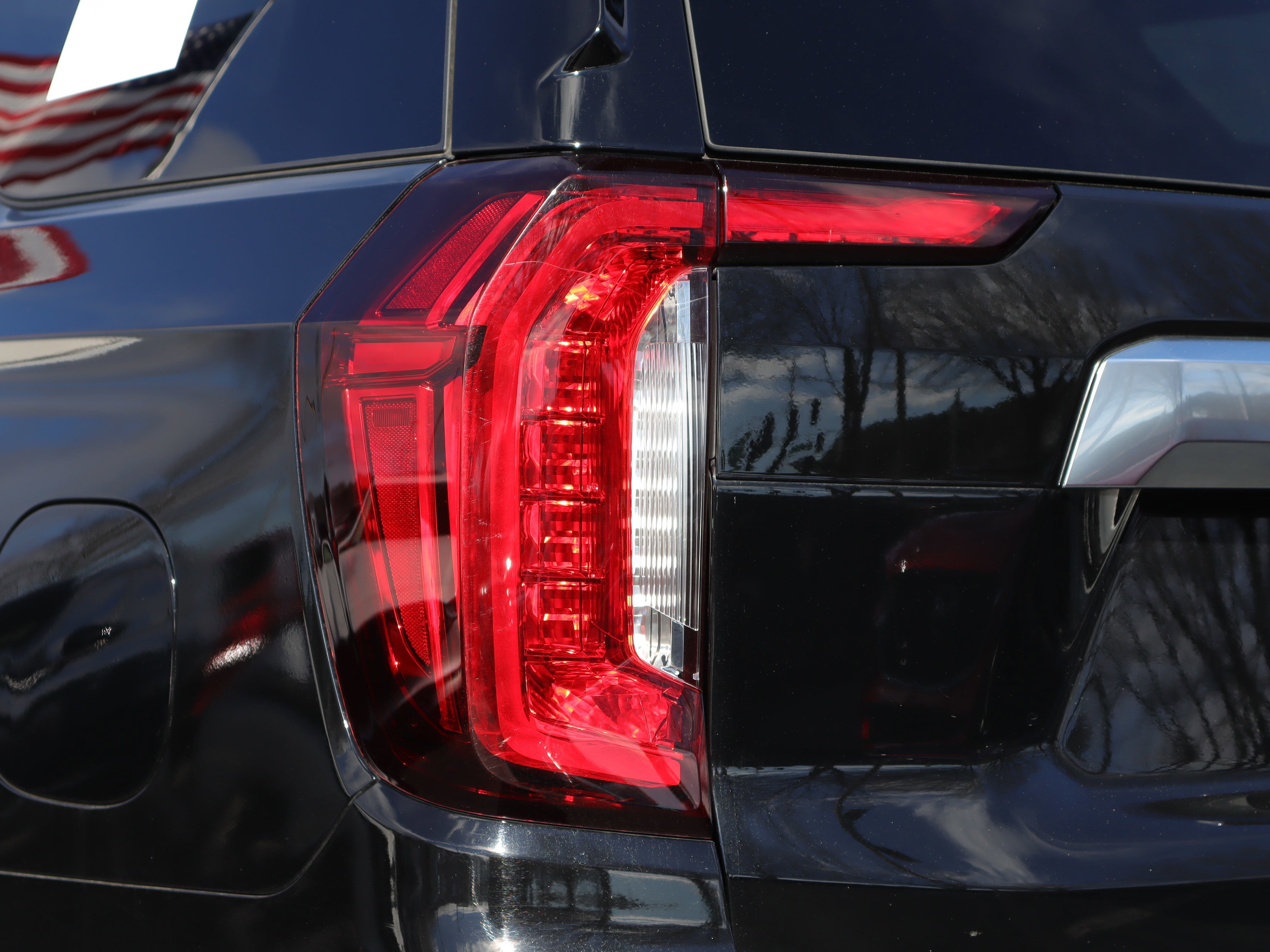 Used 2021 GMC Yukon Denali w/ Denali Ultimate Package image 35