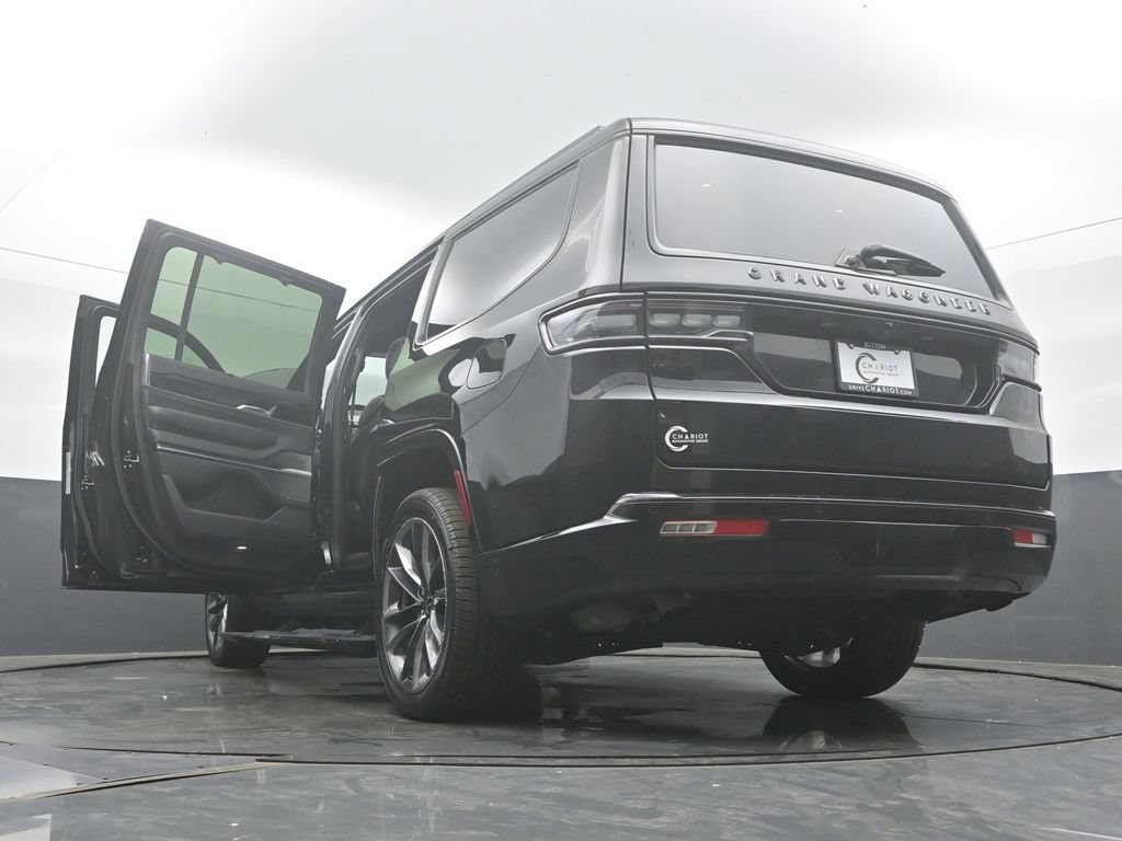 Used 2024 Jeep Grand Wagoneer Series II Obsidian w/ Quick Order Packagew 28T AWD/4WD image 70
