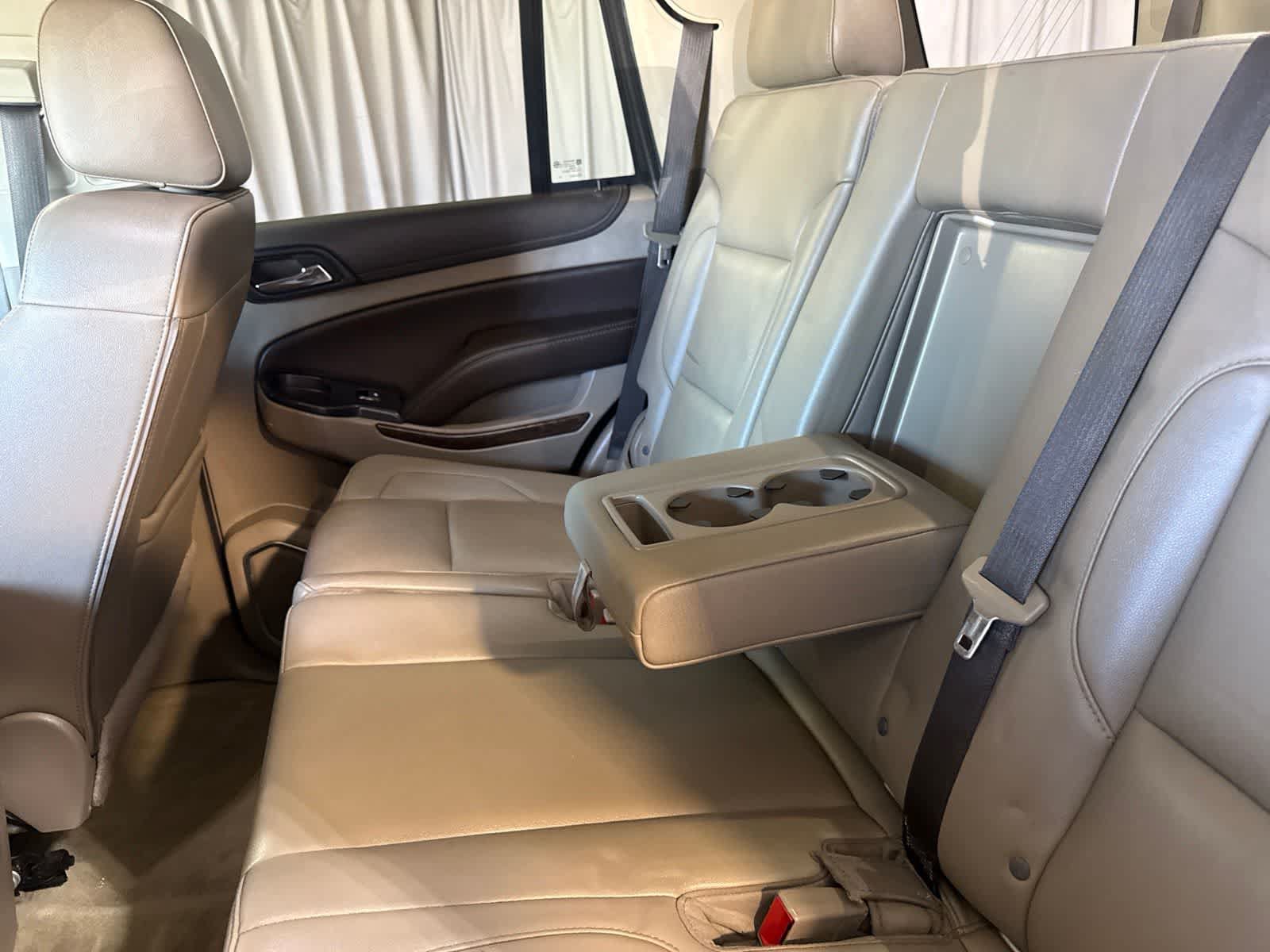 Used 2017 Chevrolet Tahoe LT RWD image 16