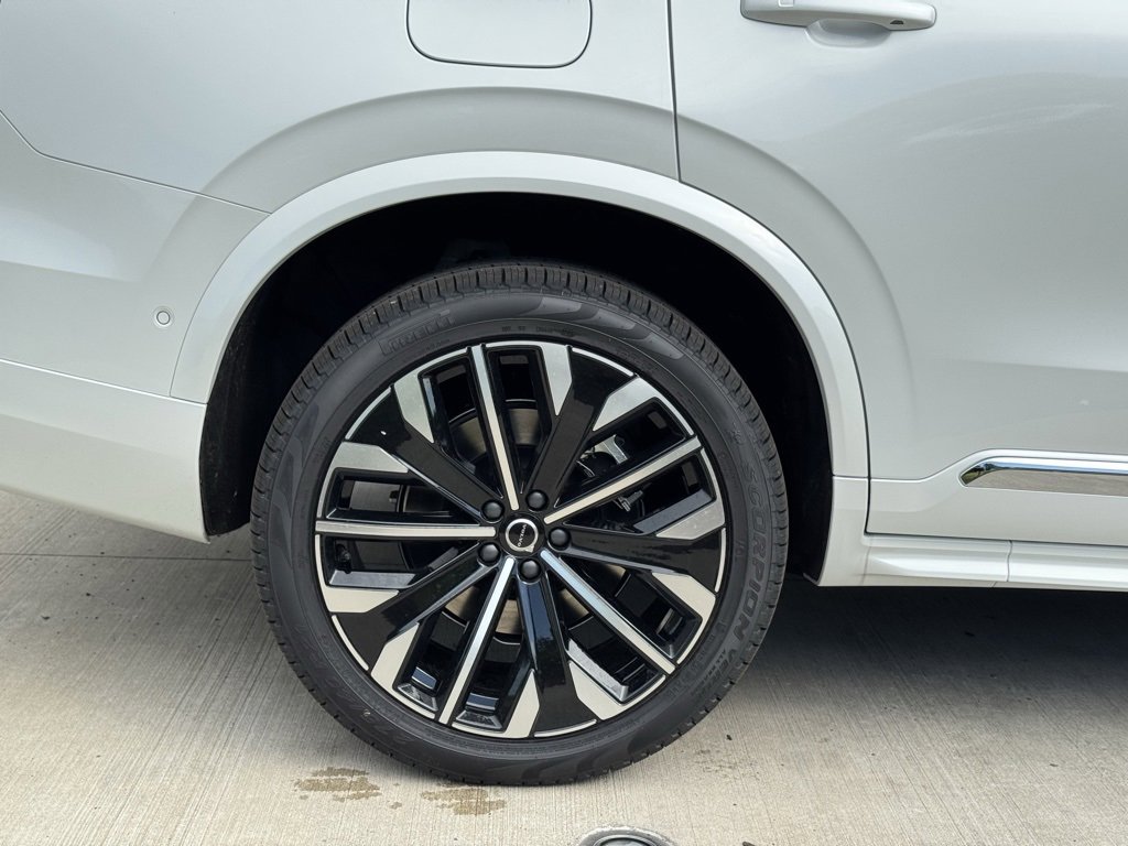 New 2026 Volvo XC90 B6 Ultra image 5