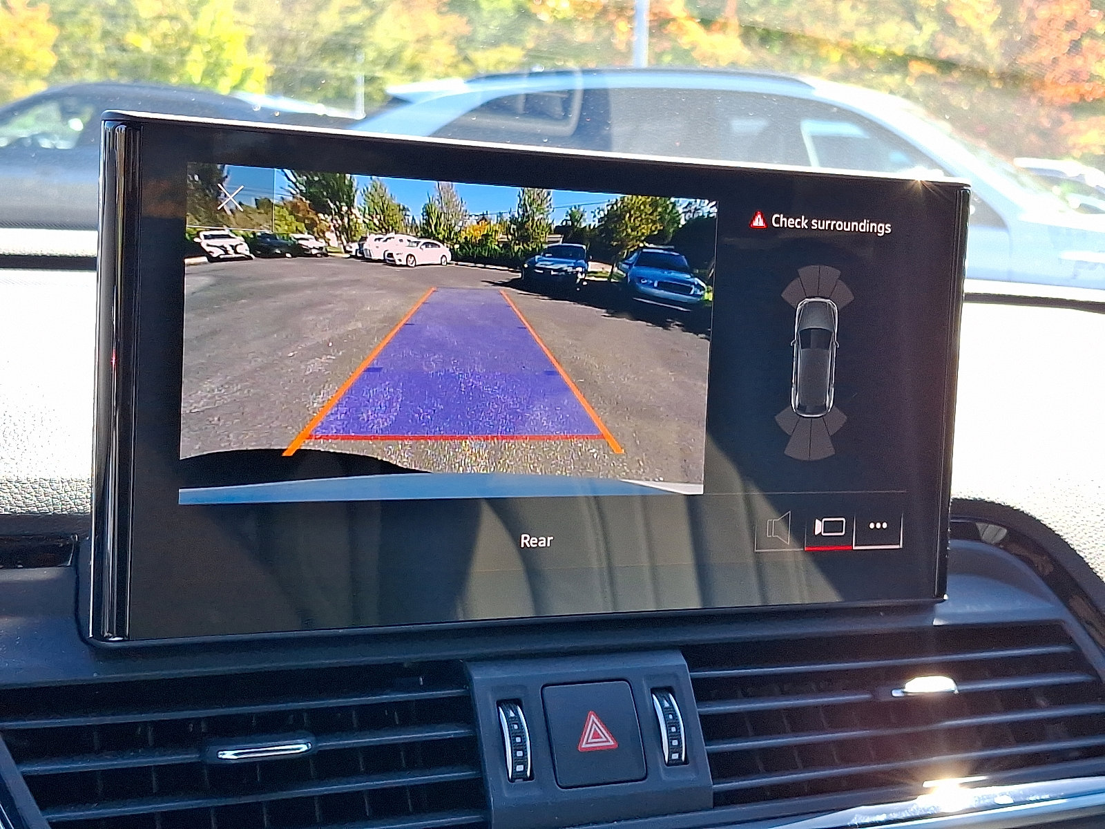 Used 2025 Audi Q5 2.0T Premium w/ Convenience Plus Package image 19