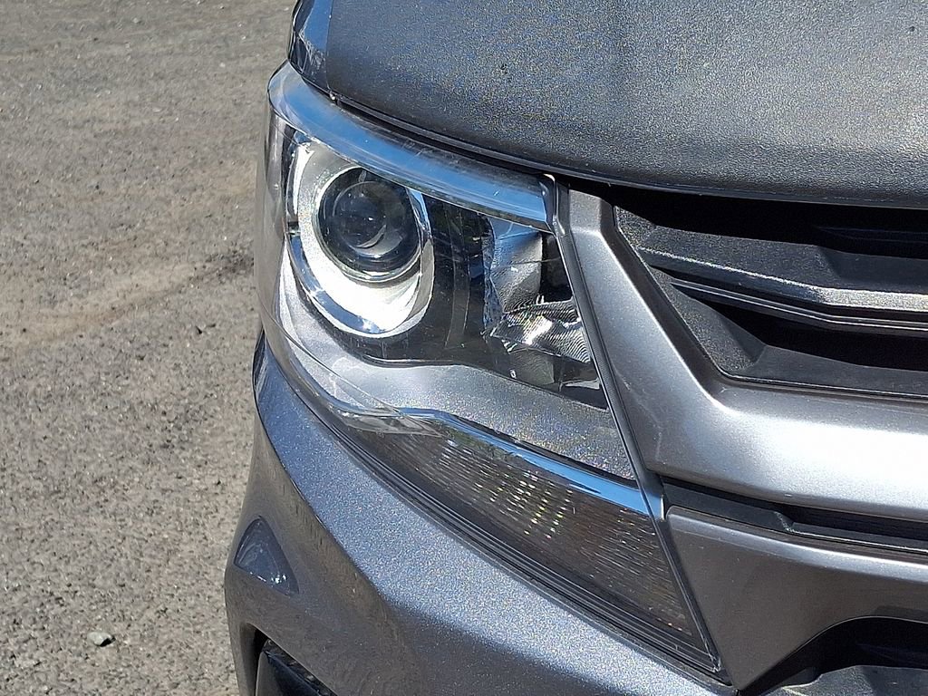 Used 2022 Chevrolet Colorado Z71 image 36