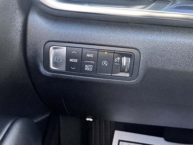 Used 2025 GMC Terrain Elevation image 16